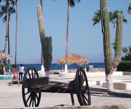 Desert Inn Loreto โลเรโต ภายนอก รูปภาพ