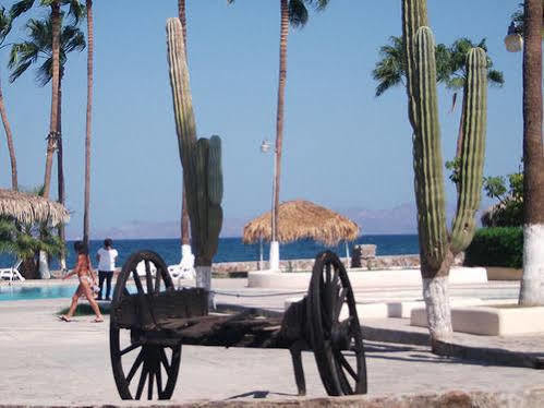 Desert Inn Loreto โลเรโต ภายนอก รูปภาพ