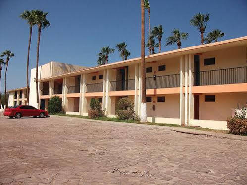 Desert Inn Loreto โลเรโต ภายนอก รูปภาพ